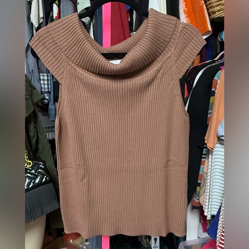 Sleeveless Ribbed Cowl Neck Sweater Tank in Brown